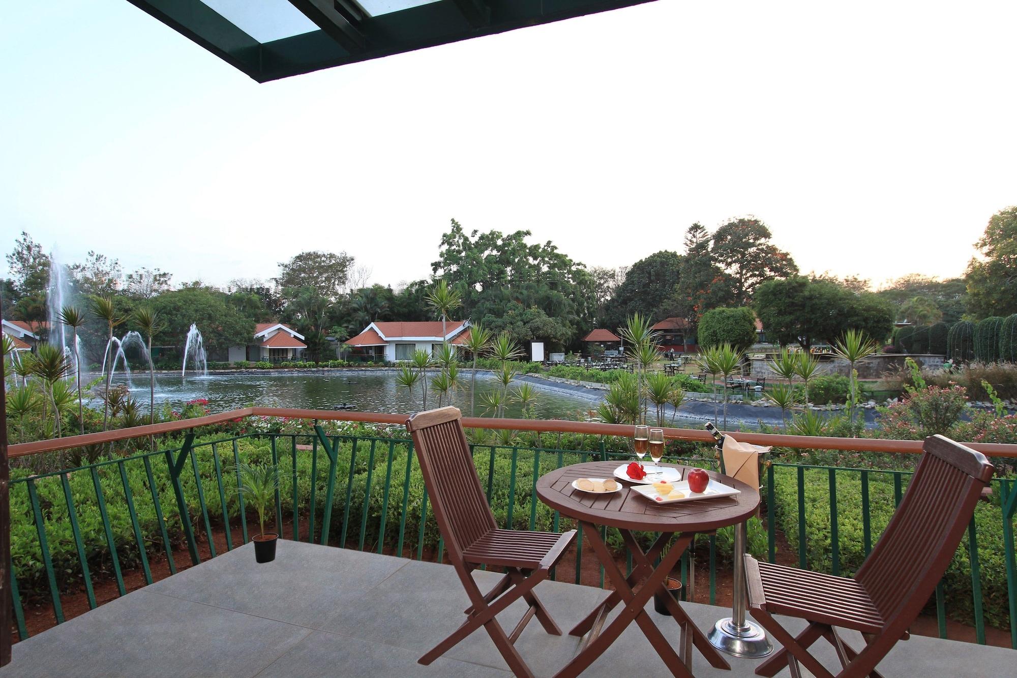 Silent Shores Resort&Spa Mysore Exterior foto