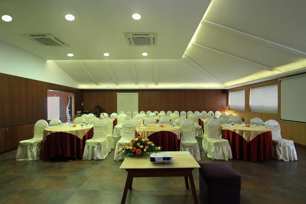 Silent Shores Resort&Spa Mysore Exterior foto