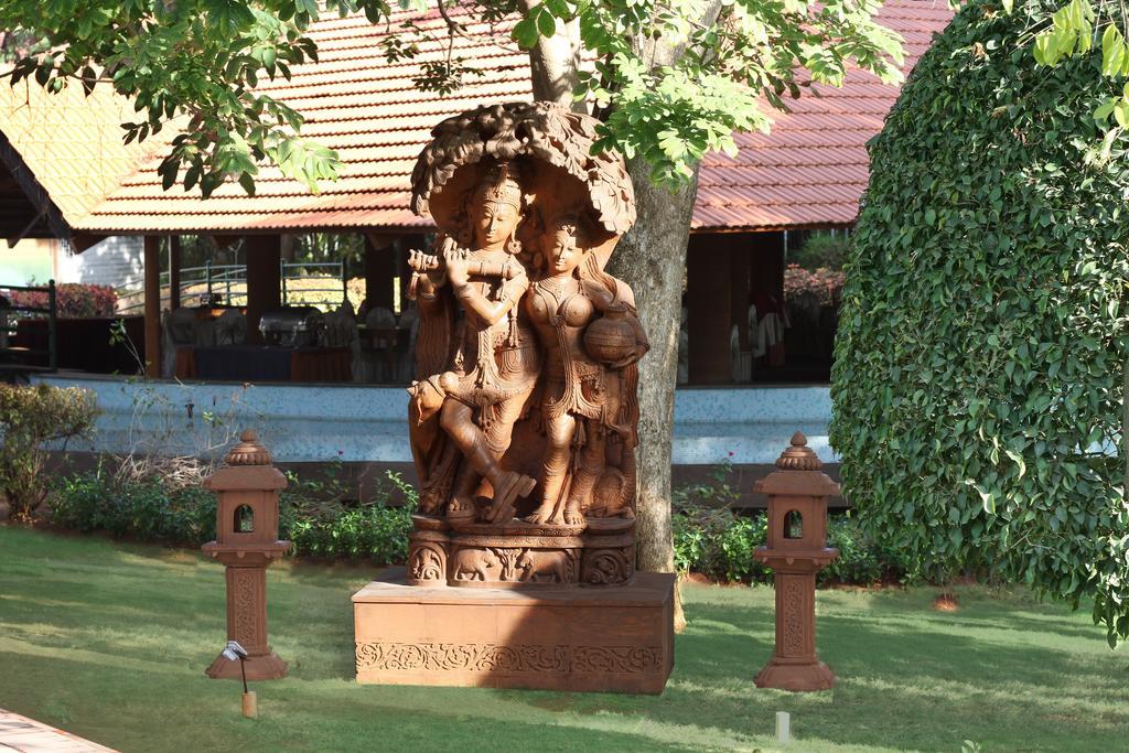 Silent Shores Resort&Spa Mysore Exterior foto