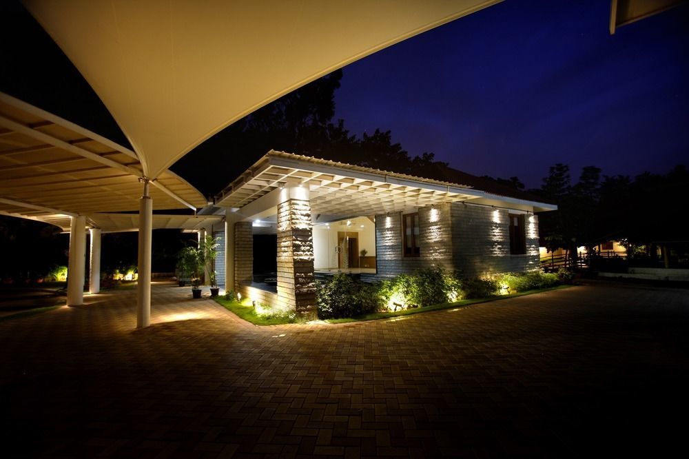 Silent Shores Resort&Spa Mysore Exterior foto
